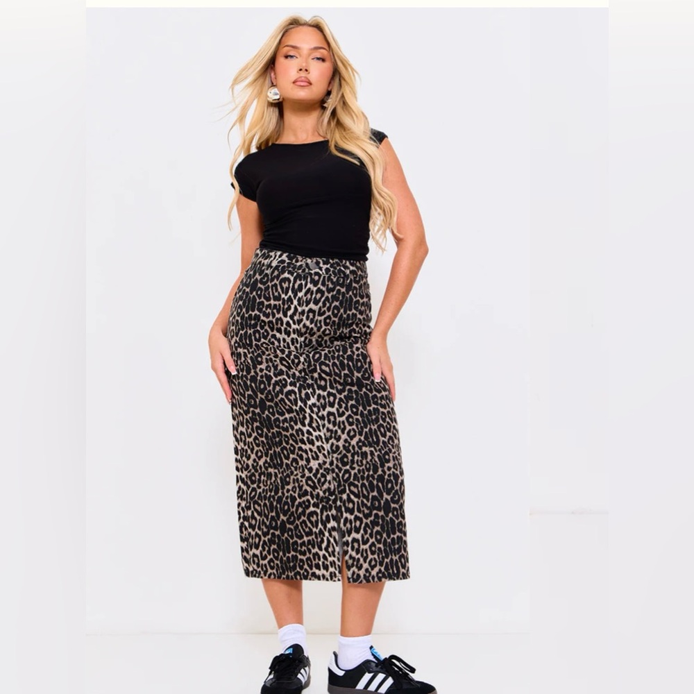 NWT pretty little thing black leopard midi skirt
